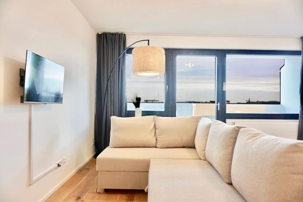 Neu Modernes Apartment In Top Lage, Free Parking Max 1,65M Hoehe Und 1,8M Breite Karlsruhe Exteriér fotografie